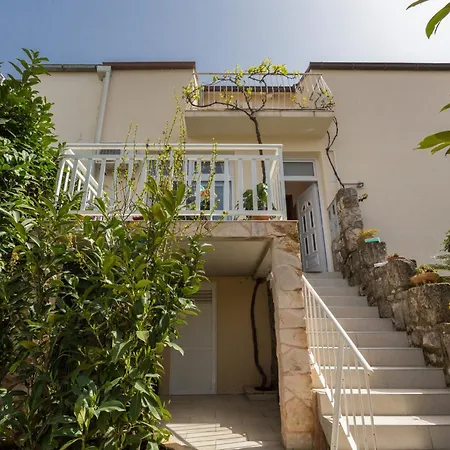 With Parking Space - 4732 Appartement *