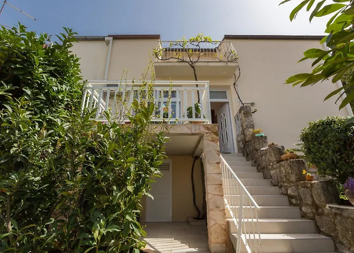 With Parking Space - 4732 Appartement *