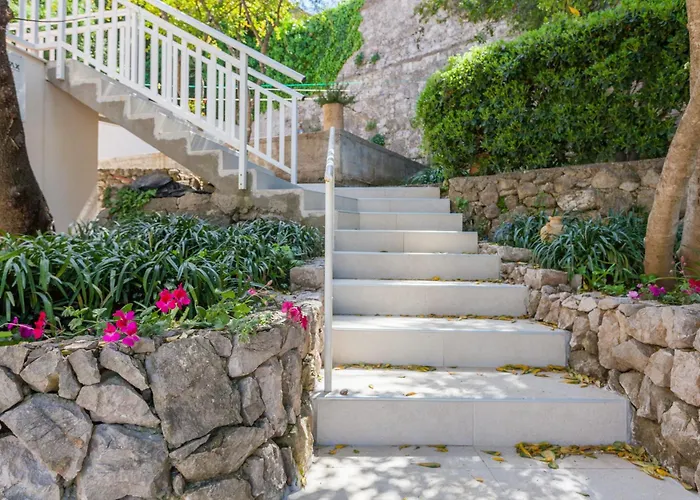 Apartmán With Parking Space - 4732 Dubrovník