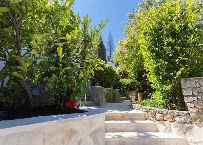 With Parking Space - 4732 Dubrovnik