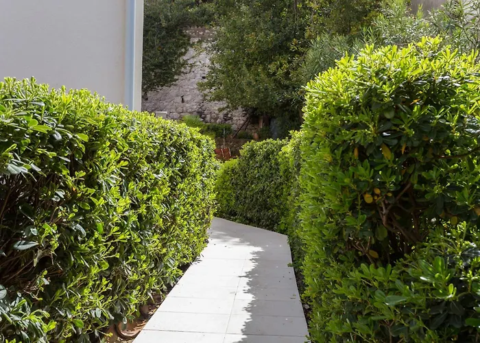 With Parking Space - 4732 Appartement