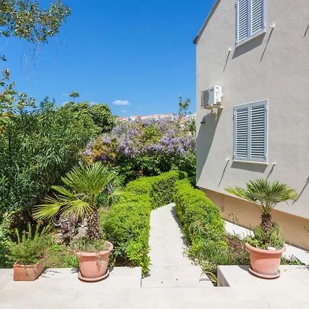 Apartament With Parking Space - 4732